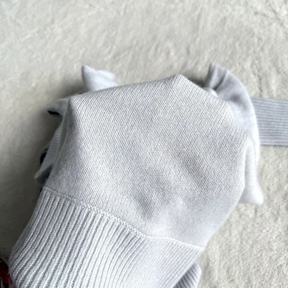 Vince Cashmere Gray V-neck Ribbed Hem Long Sleeve Sweater S